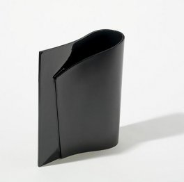 "E-LI-LI" FLOWER VASE
